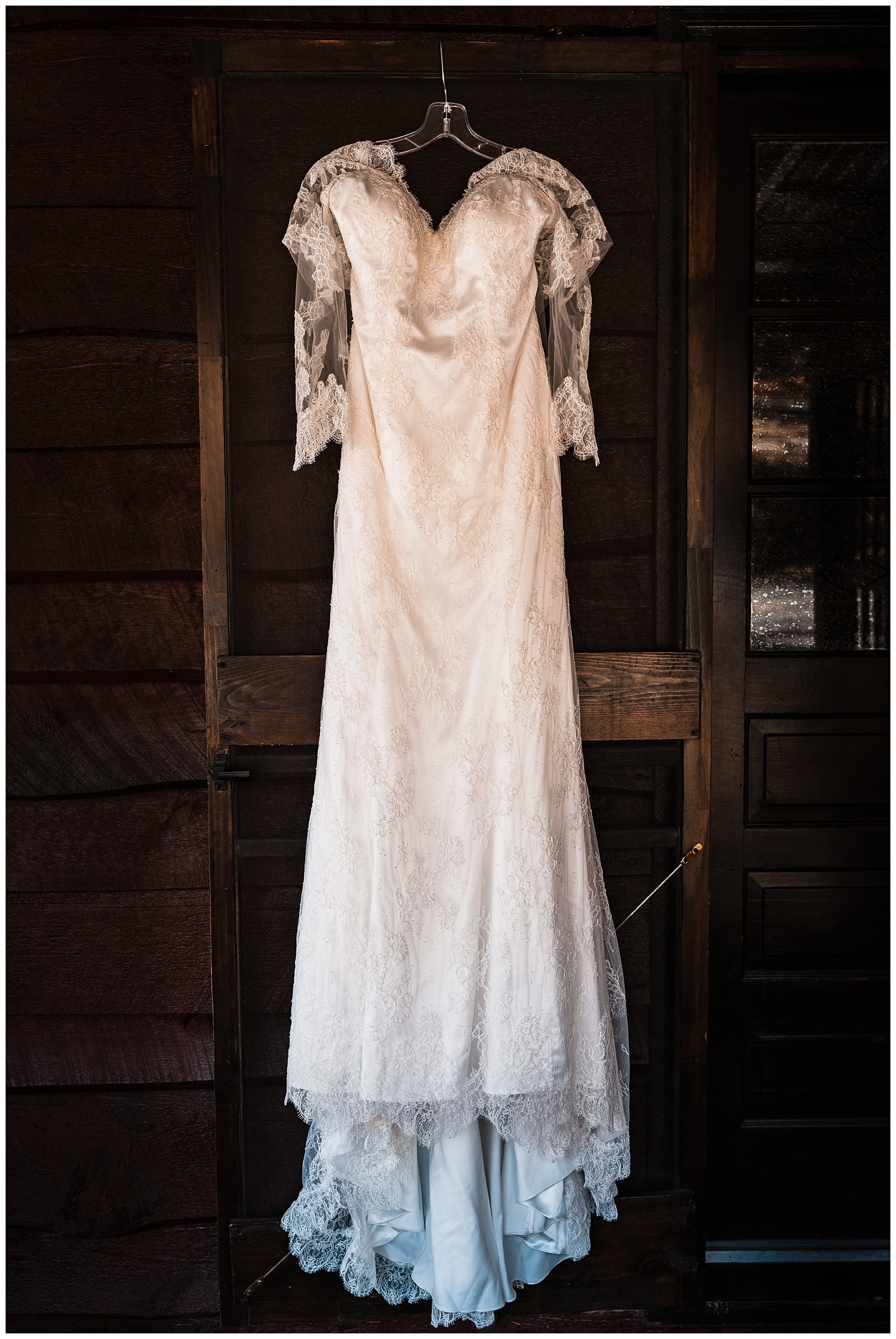3/4 sleeve lace elopement dress