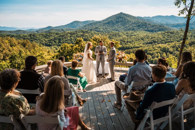 Airbnb Wedding Venues in NC | Shopping Guide + Directory